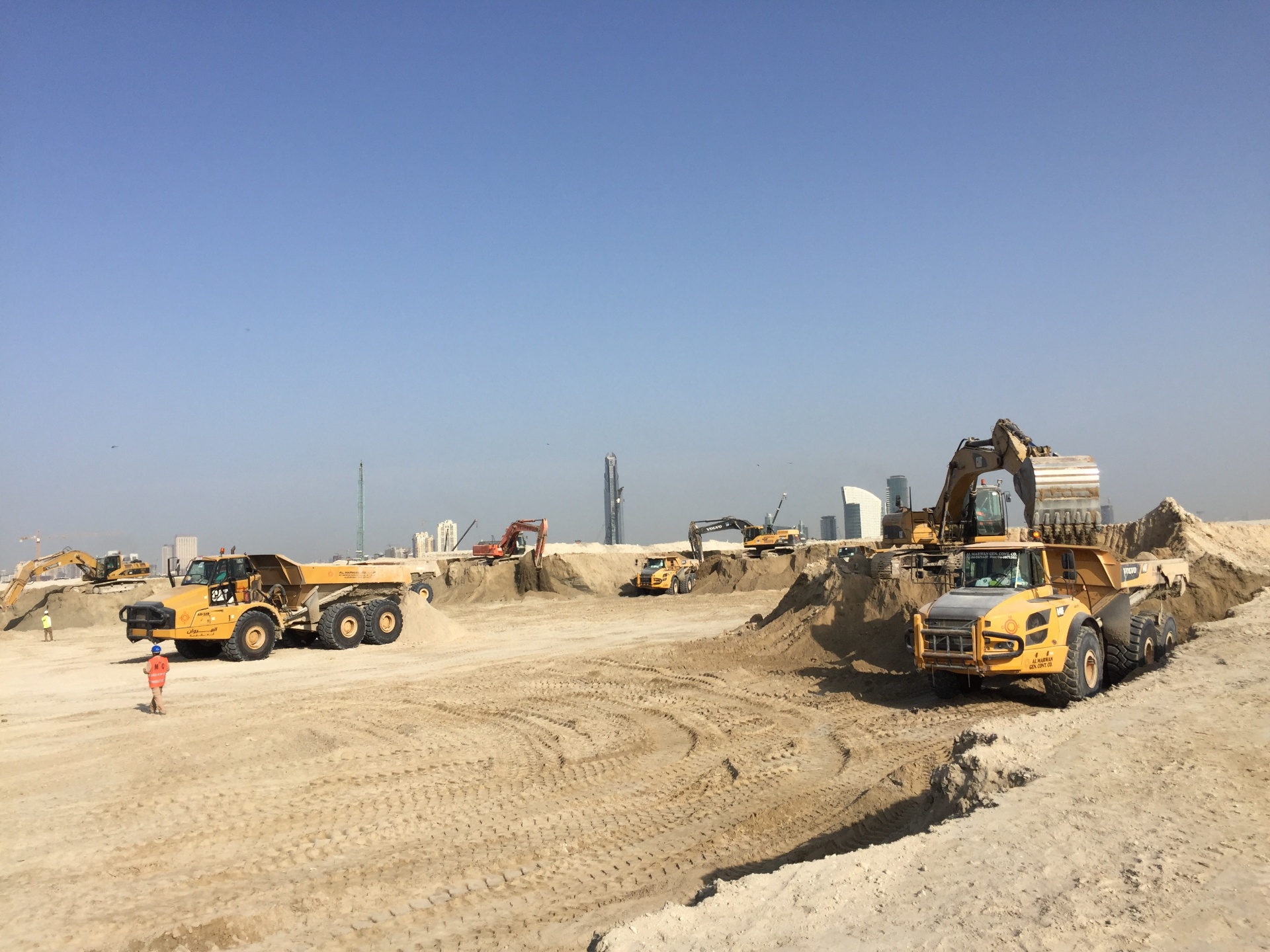 Earthworks Fleet Deployment - USF GRAND Constructions LLC project site in UAE